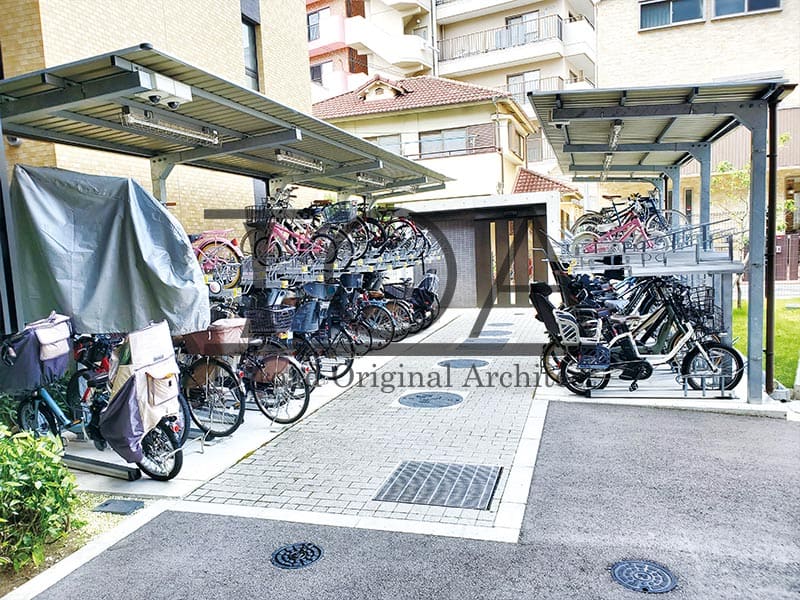 ヴィークコート神戸山本通のゲート付き駐輪場